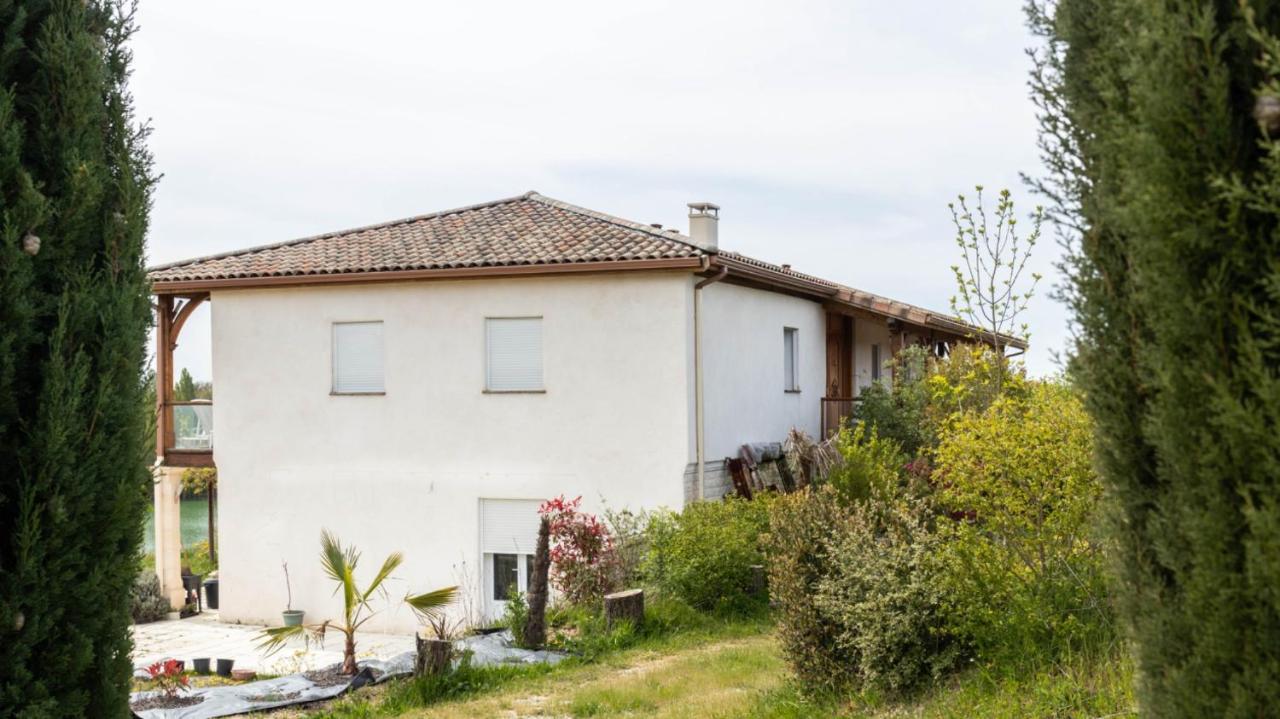 La Découverte, Jacuzzi, Sauna, et Terrasse avec vue sur lac à la campagne entre Toulouse et Auch Villa Catonvielle Exterior foto