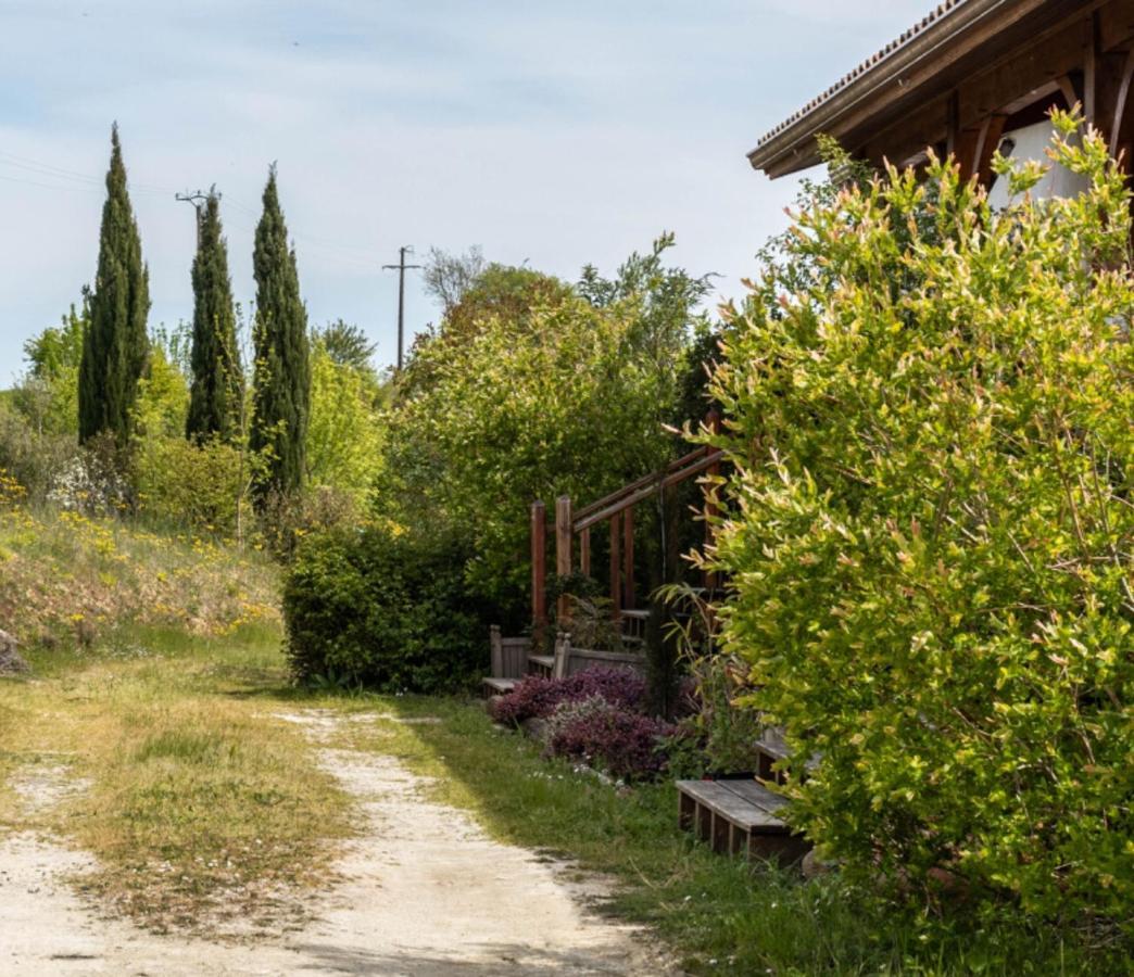 La Découverte, Jacuzzi, Sauna, et Terrasse avec vue sur lac à la campagne entre Toulouse et Auch Villa Catonvielle Exterior foto