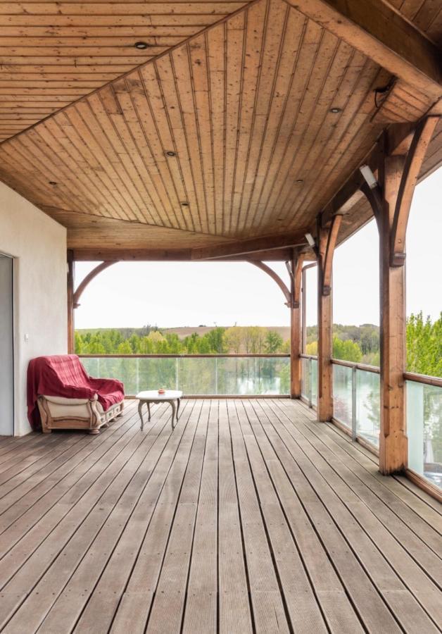 La Découverte, Jacuzzi, Sauna, et Terrasse avec vue sur lac à la campagne entre Toulouse et Auch Villa Catonvielle Exterior foto